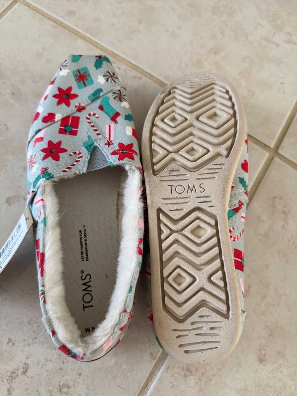 Toms Slip Ons (NWT)